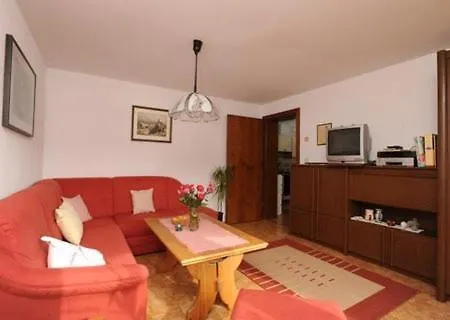 Pensionat Haus Moosbrugger 3*