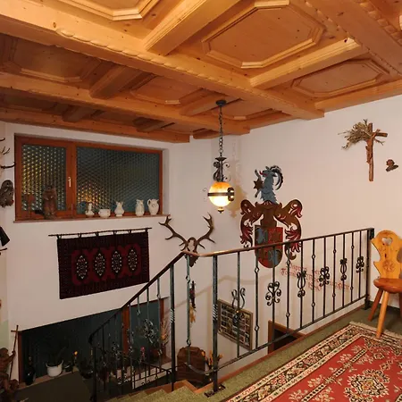 Haus Moosbrugger 4* Reutte