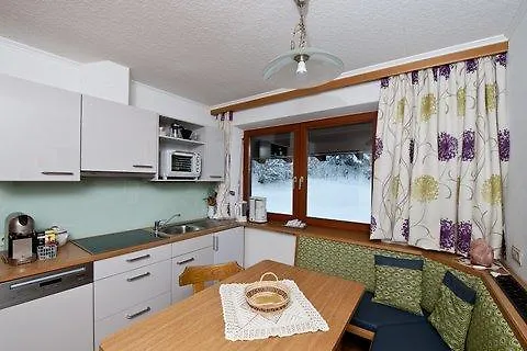 בית הארחה Haus Moosbrugger