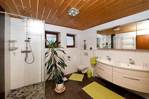 Pensjonat Haus Moosbrugger 3*